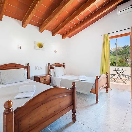 Llorenc Villa Pollensa
