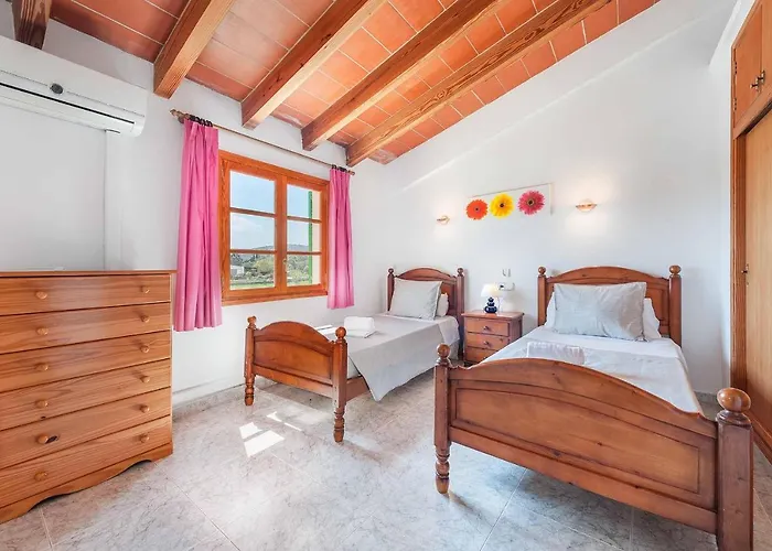 Вілла Llorenc Польєнса