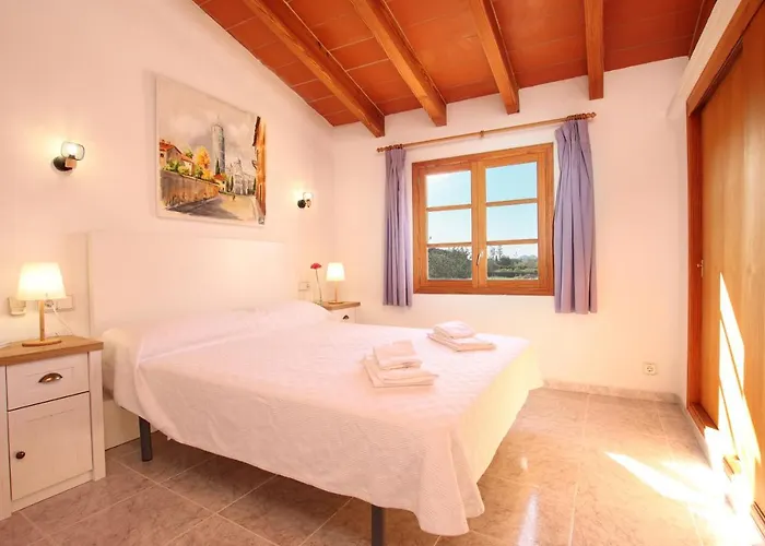 Llorenc Вілла *